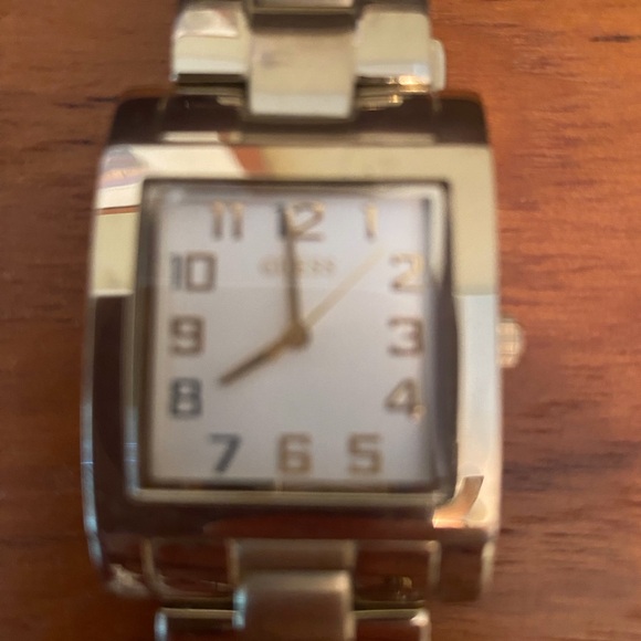 Guess watch - Picture 2 of 3